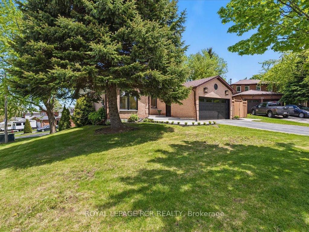 









200


Jull

Court,
Orangeville,




ON
L9W 4M8

