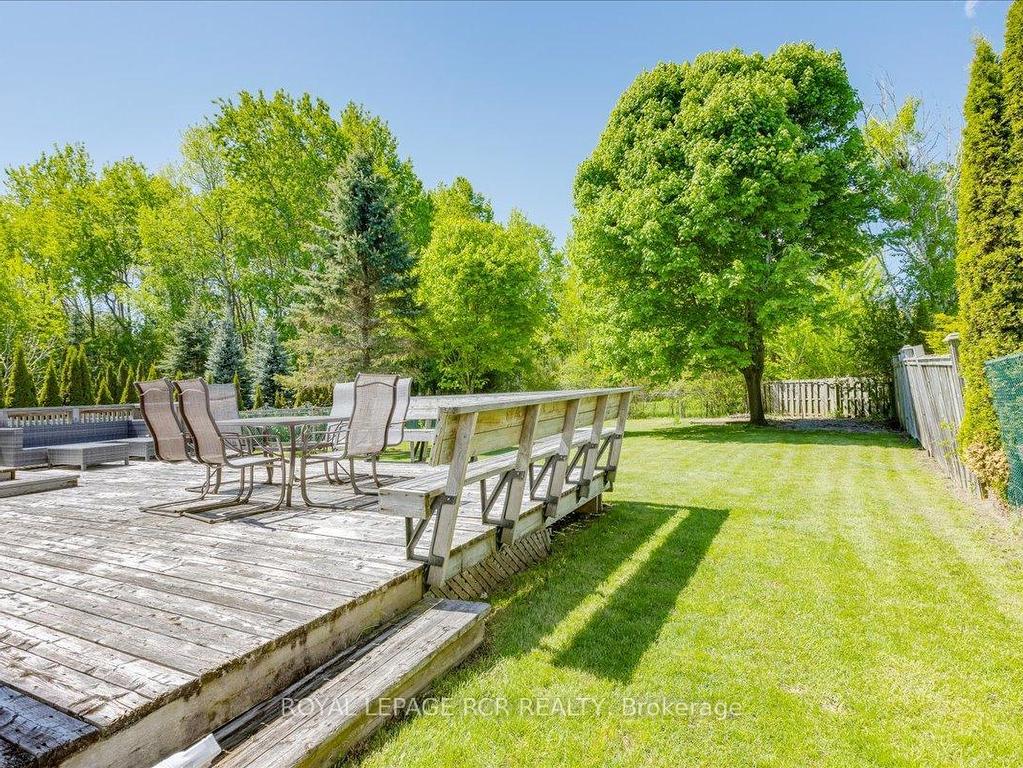 









229


Elmwood

Crescent,
Orangeville,




ON
L9W 4T4

