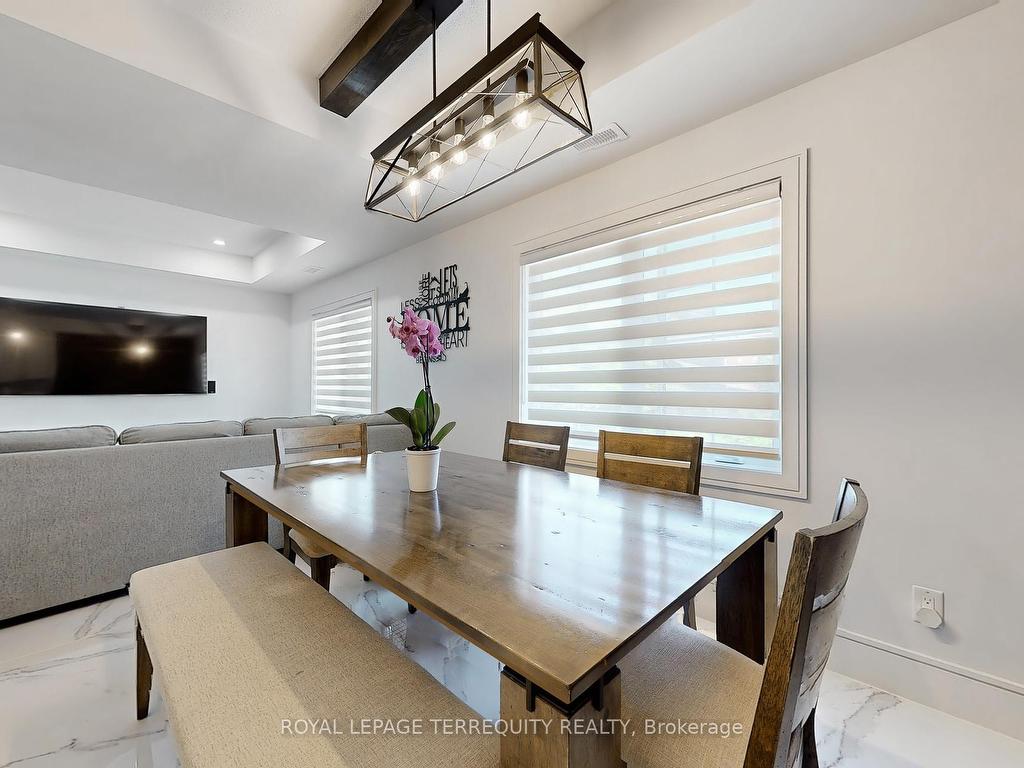 









15


Forbes

Avenue, 2,
Toronto,




ON
M6M 0B5

