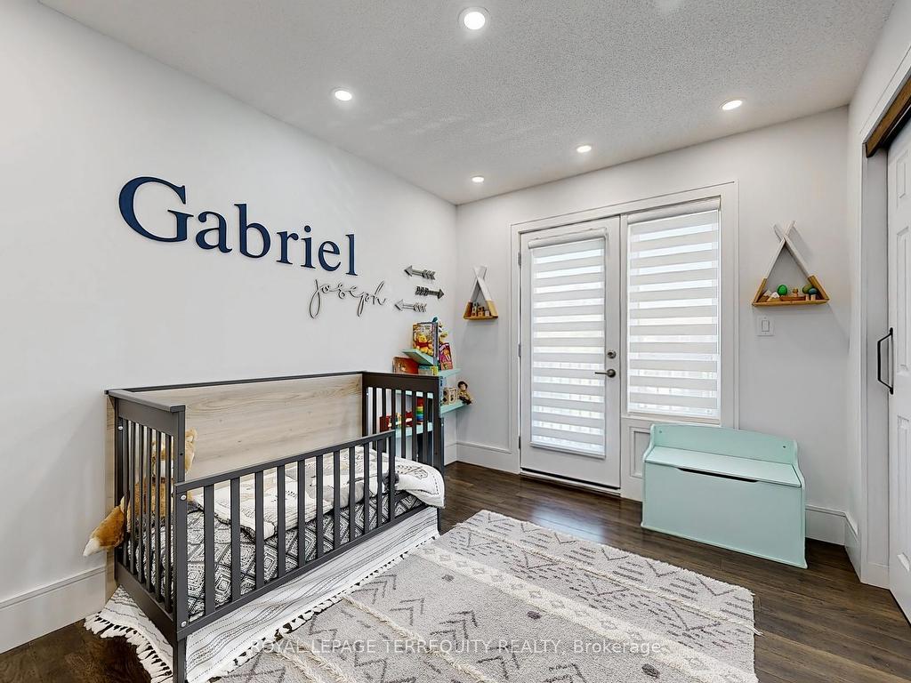 









15


Forbes

Avenue, 2,
Toronto,




ON
M6M 0B5

