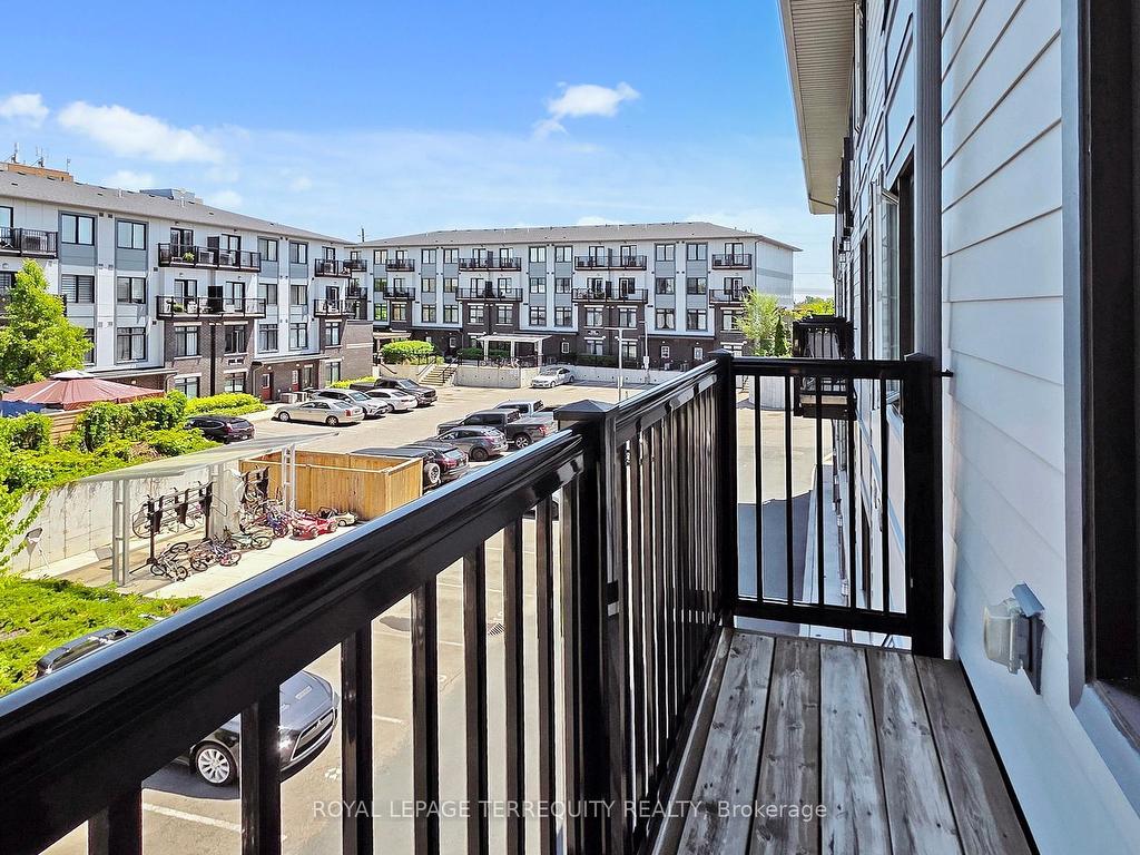









15


Forbes

Avenue, 2,
Toronto,




ON
M6M 0B5

