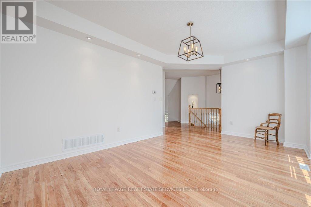 












19 - 1267 DORVAL DRIVE

,
Oakville,




Ontario
L6M3Z4

