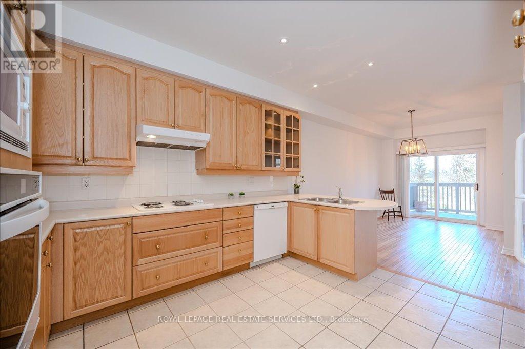 












19 - 1267 DORVAL DRIVE

,
Oakville,




Ontario
L6M3Z4

