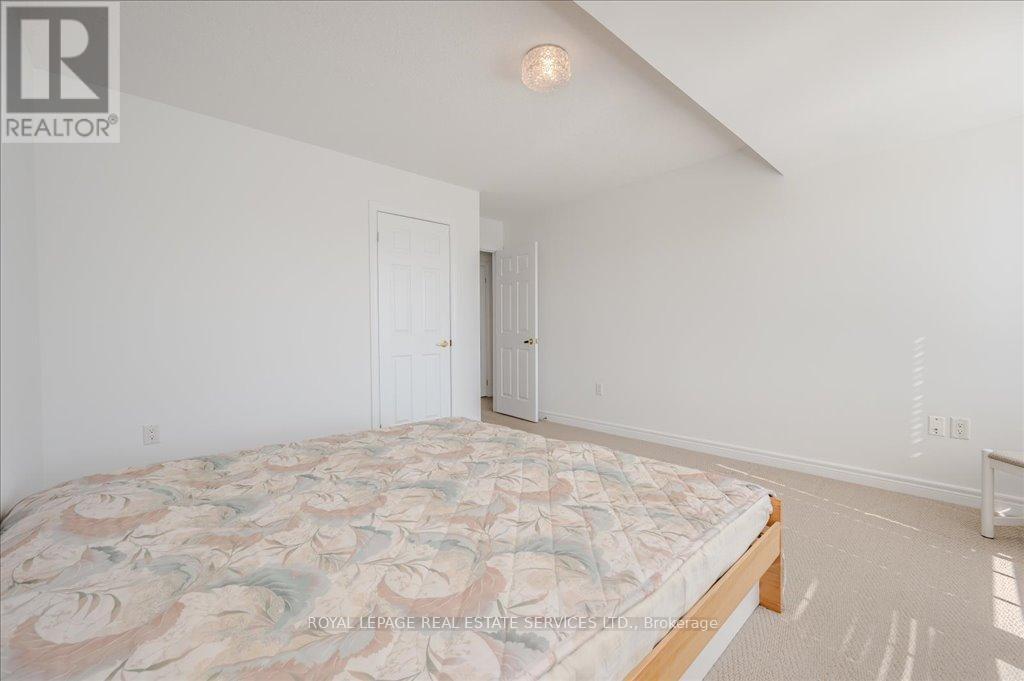 












19 - 1267 DORVAL DRIVE

,
Oakville,




Ontario
L6M3Z4


