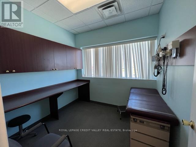 












202A - 1625 ALBION ROAD

,
Toronto,




Ontario
M9V5H8

