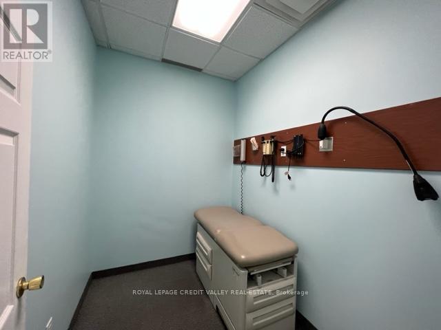 












202A - 1625 ALBION ROAD

,
Toronto,




Ontario
M9V5H8

