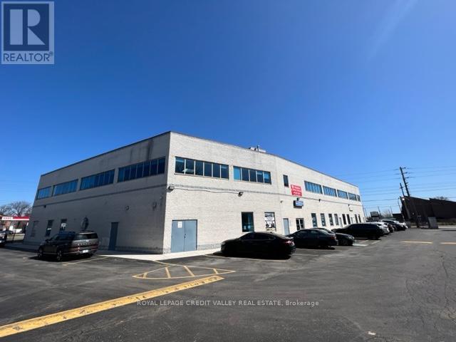 












202A - 1625 ALBION ROAD

,
Toronto,




Ontario
M9V5H8

