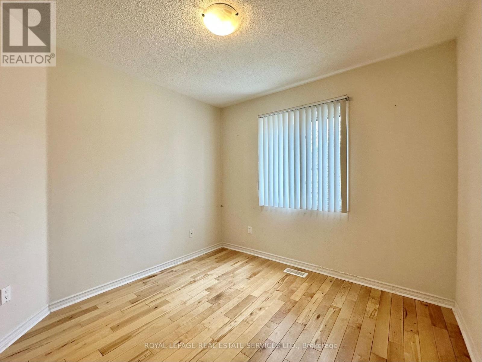 












39 - 4600 KIMBERMOUNT AVENUE

,
Mississauga,




Ontario
L5M6Z5

