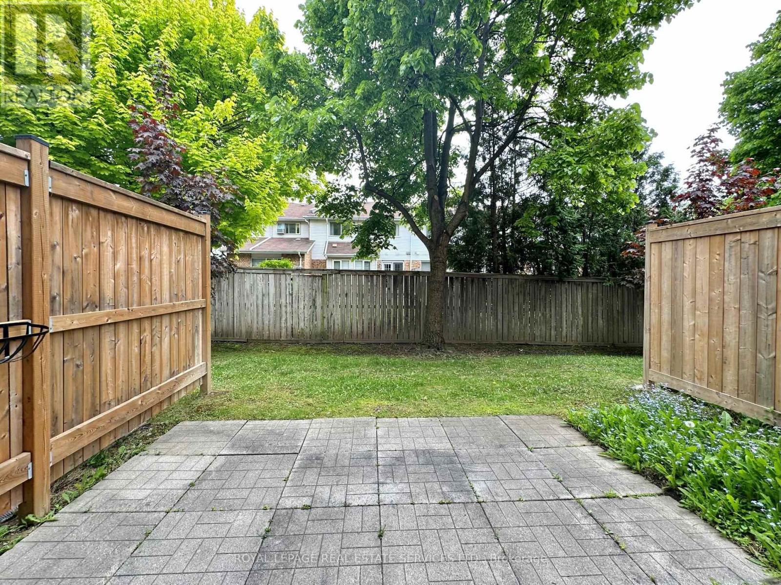 












39 - 4600 KIMBERMOUNT AVENUE

,
Mississauga,




Ontario
L5M6Z5

