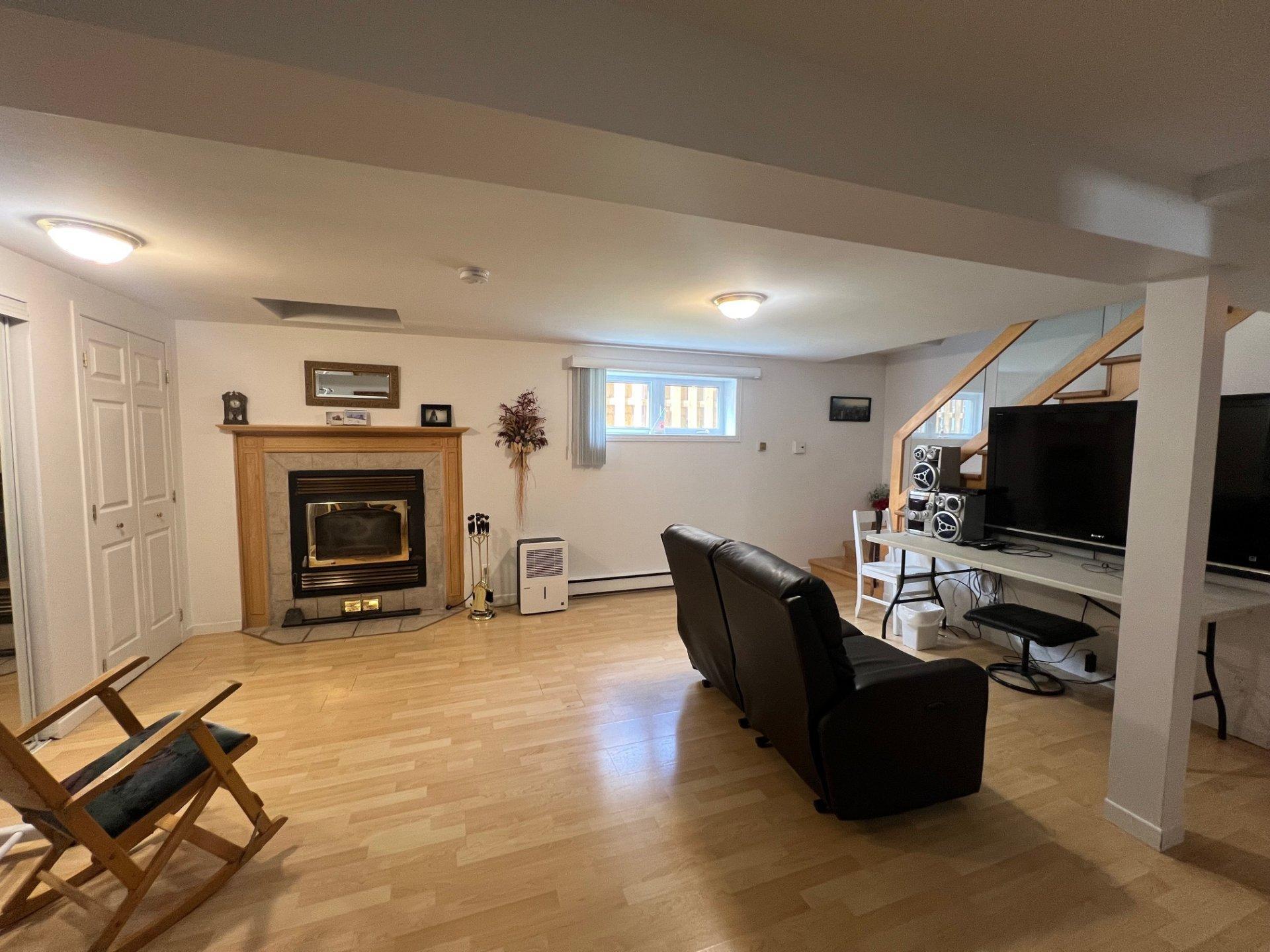 









775


6e Rue O.

,
Chibougamau,




QC
G8P2W4

