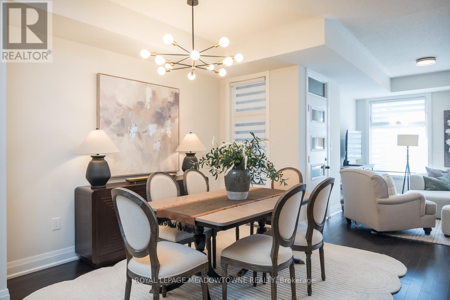 












2476 BADGER CRESCENT

,
Oakville,




Ontario
L6M5M1

