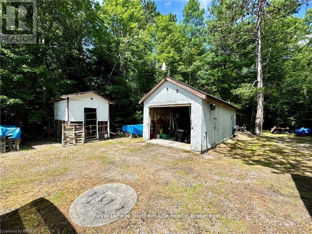 












304 LAKE NIPISSING RD ROAD

,
Nipissing,




Ontario
P0H1W0

