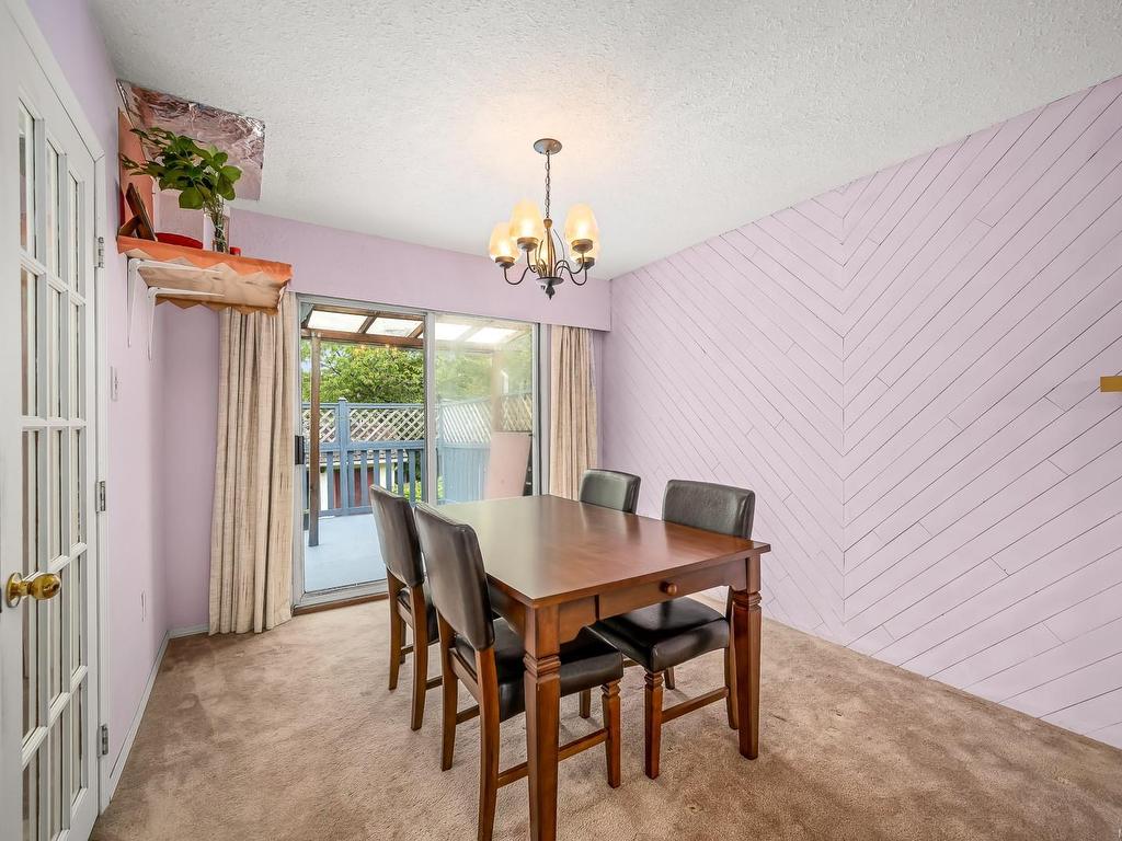 









1608


McLauchlin

Ave,
Courtenay,




BC
B9N 3V8

