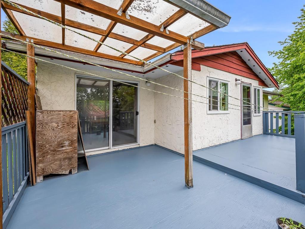 









1608


McLauchlin

Ave,
Courtenay,




BC
B9N 3V8

