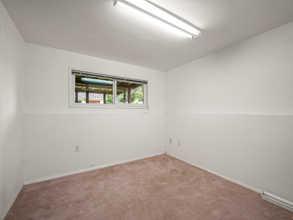 









1608


McLauchlin

Ave,
Courtenay,




BC
B9N 3V8

