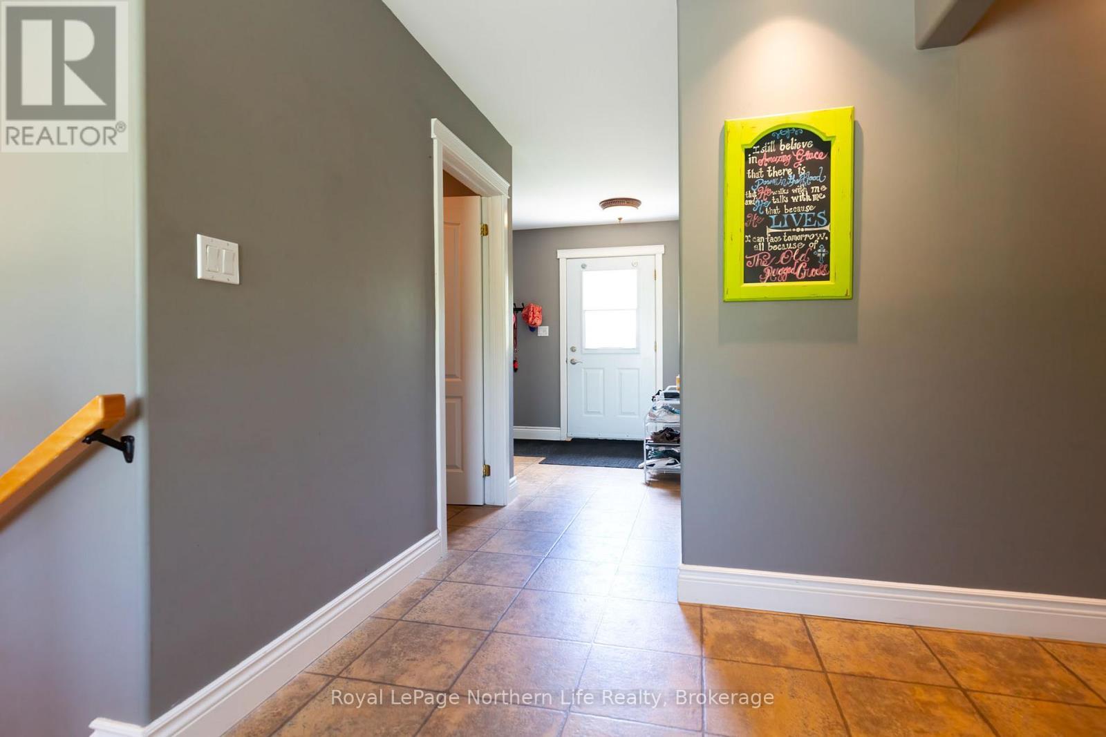 












31 ARBOUR ROAD

,
West Nipissing (Lavigne),




Ontario
P0H1R0

