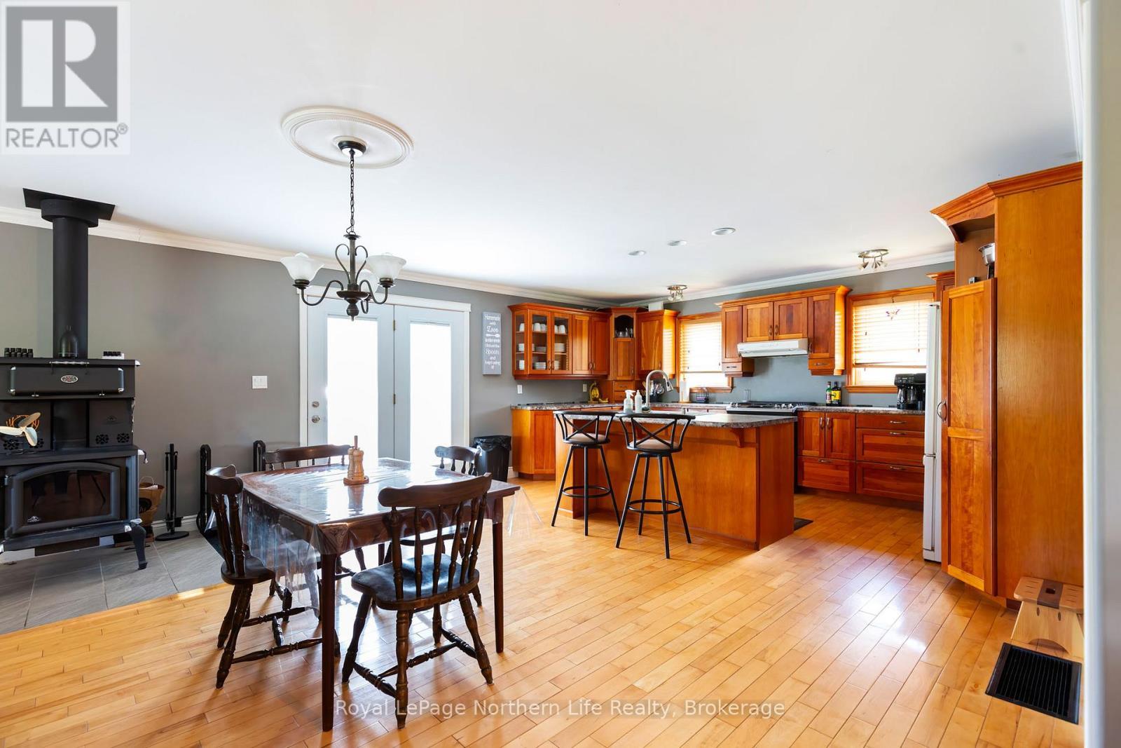 












31 ARBOUR ROAD

,
West Nipissing (Lavigne),




Ontario
P0H1R0

