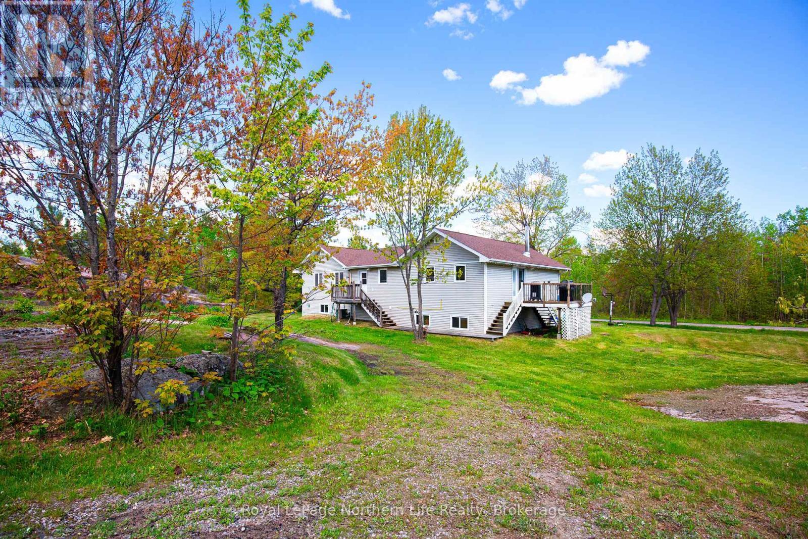 












31 ARBOUR ROAD

,
West Nipissing (Lavigne),




Ontario
P0H1R0

