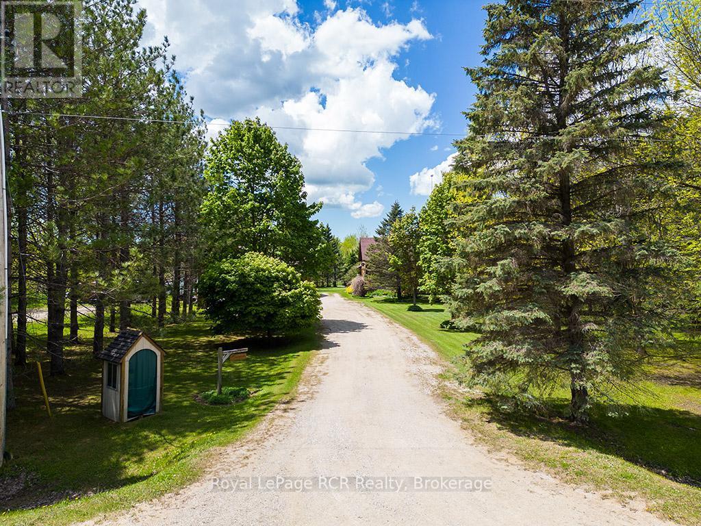 












132376 SOUTHGATE  13 SIDE ROAD

,
Southgate,




Ontario
N0C1B0

