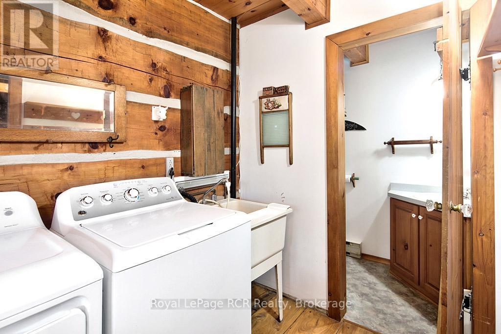 












132376 SOUTHGATE  13 SIDE ROAD

,
Southgate,




Ontario
N0C1B0


