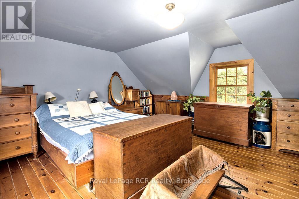 












132376 SOUTHGATE  13 SIDE ROAD

,
Southgate,




Ontario
N0C1B0

