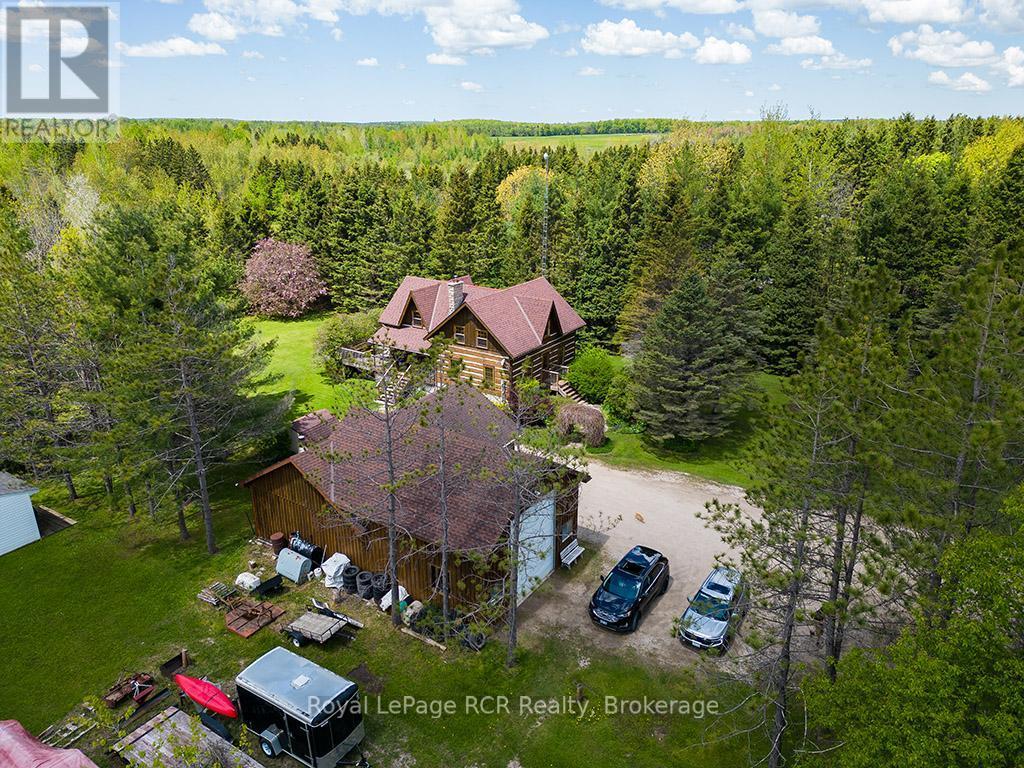 












132376 SOUTHGATE  13 SIDE ROAD

,
Southgate,




Ontario
N0C1B0

