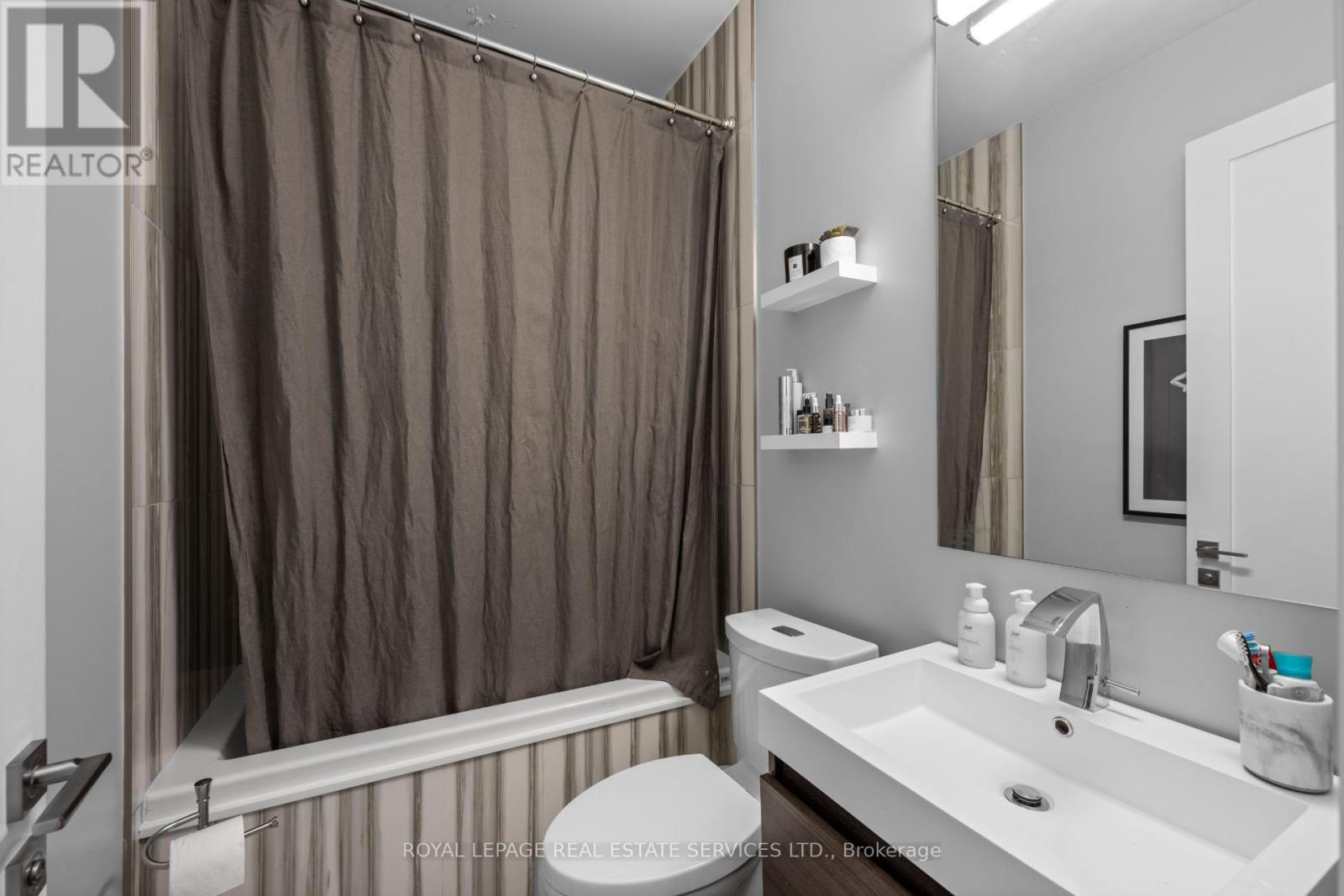 












22 BIRCHCROFT ROAD

,
Toronto,




Ontario
M9A2L4

