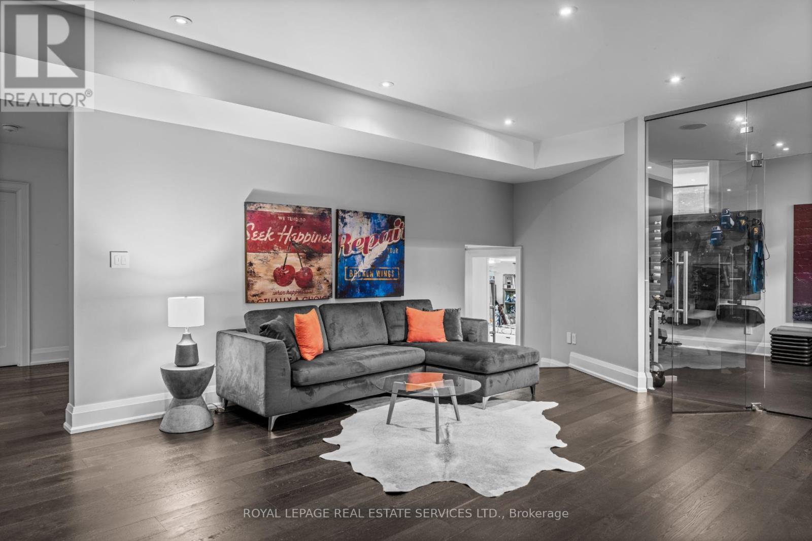 












22 BIRCHCROFT ROAD

,
Toronto,




Ontario
M9A2L4

