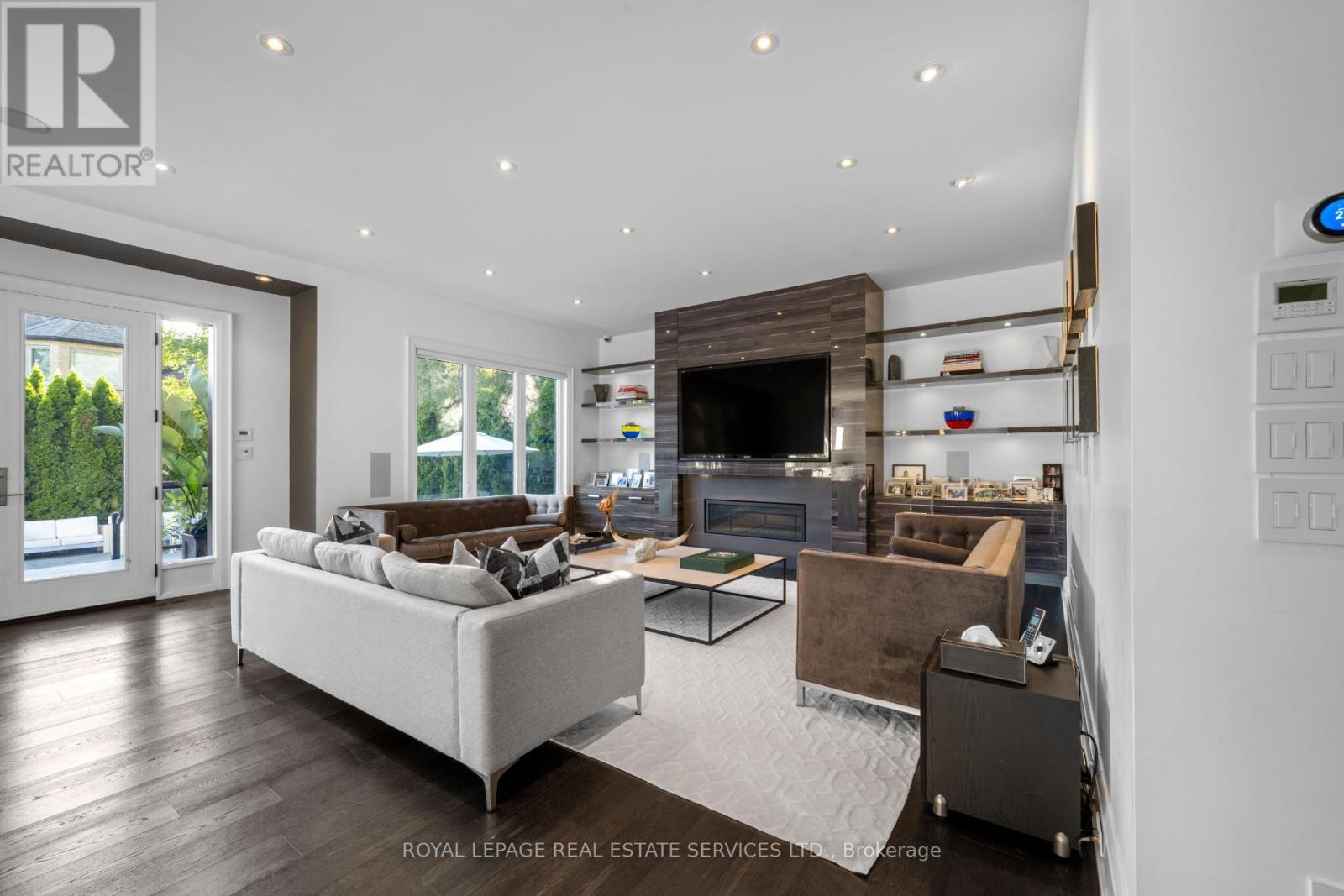 












22 BIRCHCROFT ROAD

,
Toronto,




Ontario
M9A2L4


