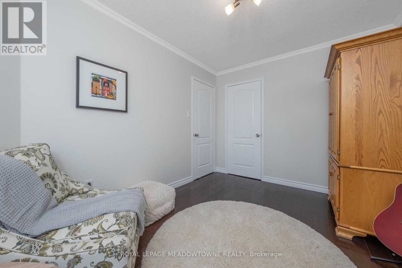 












62 HARLEY AVENUE

,
Halton Hills,




Ontario
L7G5R9

