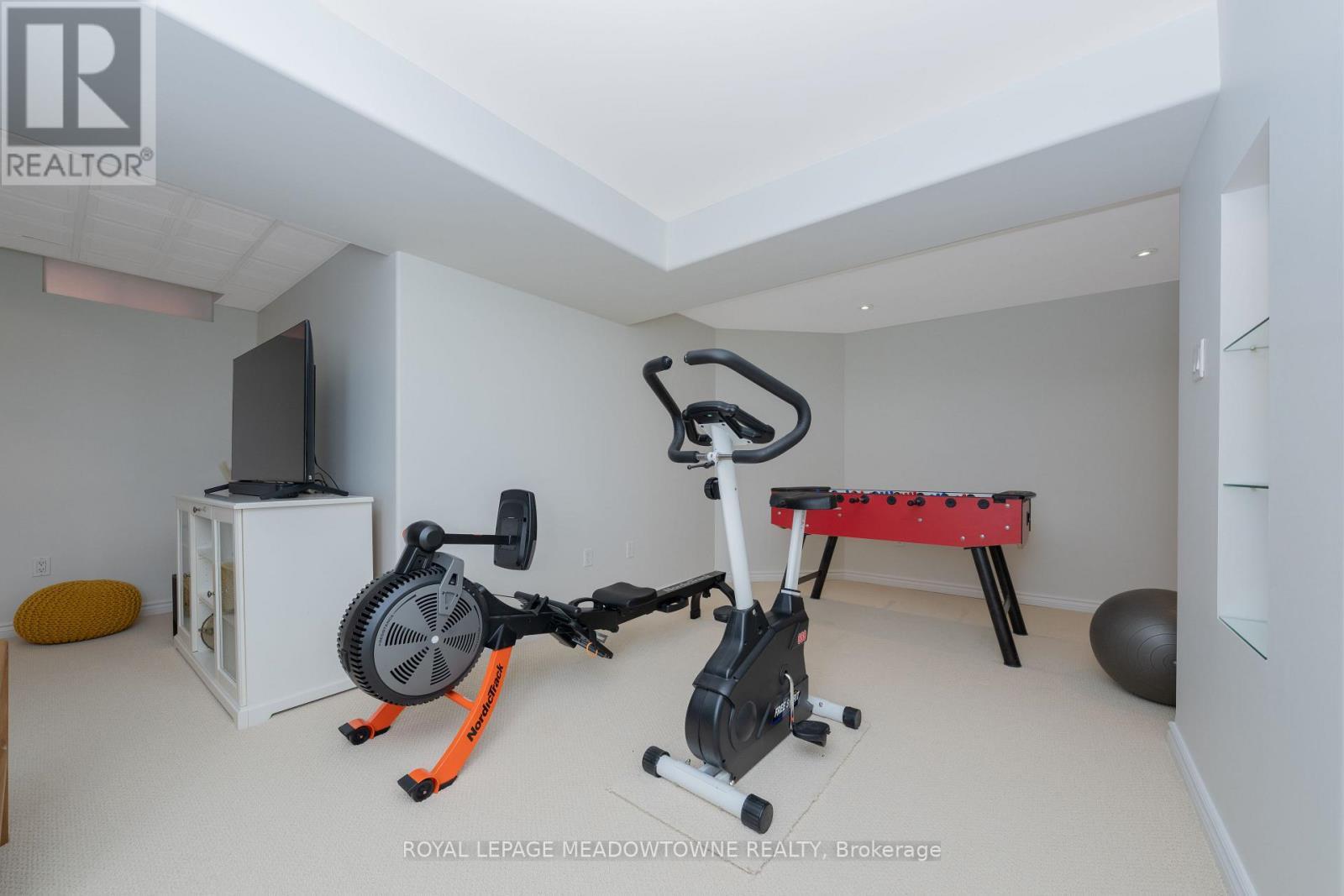 












62 HARLEY AVENUE

,
Halton Hills,




Ontario
L7G5R9

