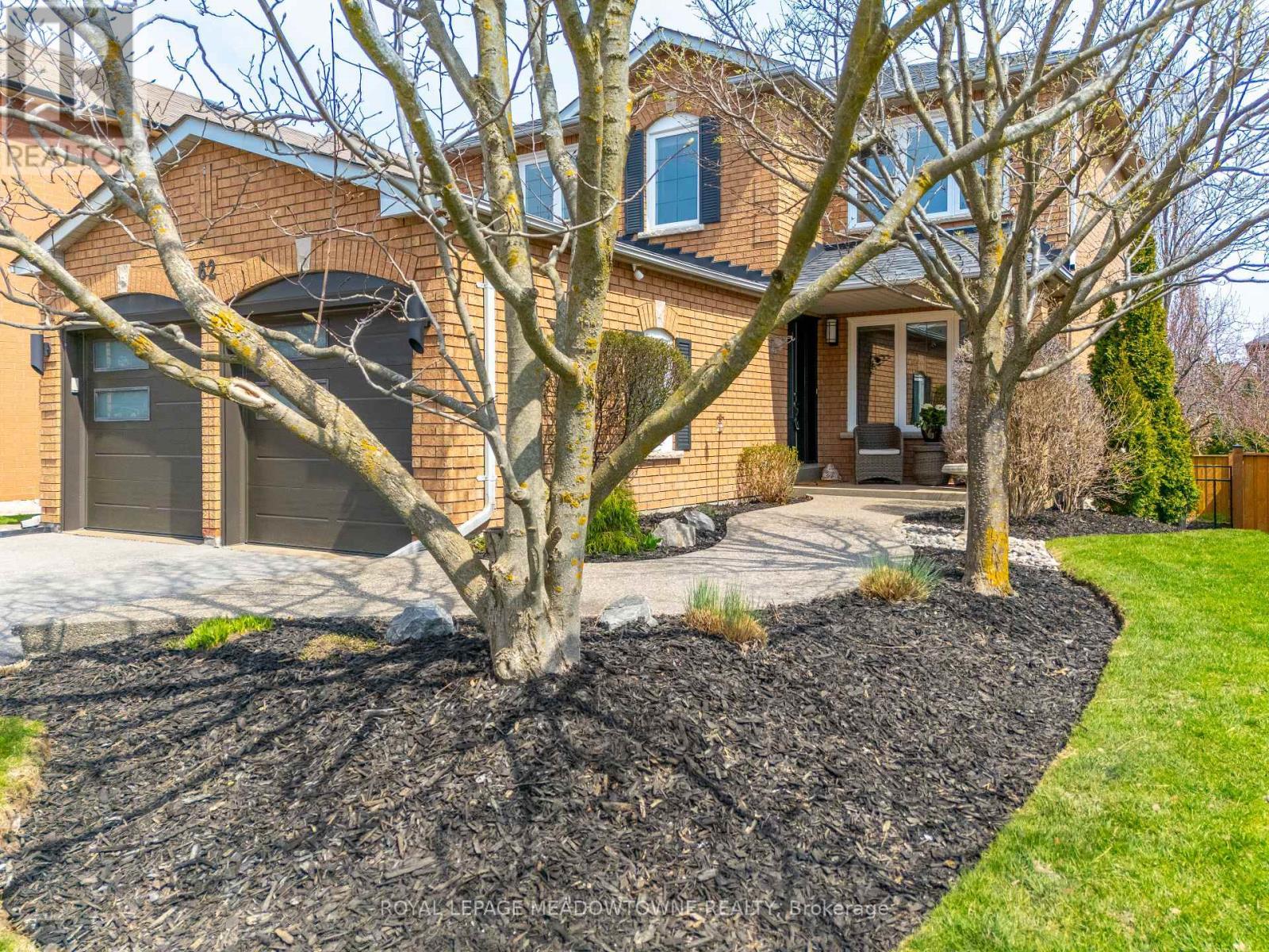












62 HARLEY AVENUE

,
Halton Hills,




Ontario
L7G5R9


