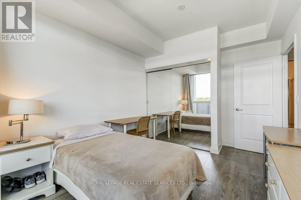 












701 - 55 SPEERS ROAD

,
Oakville,




Ontario
L6K0H9

