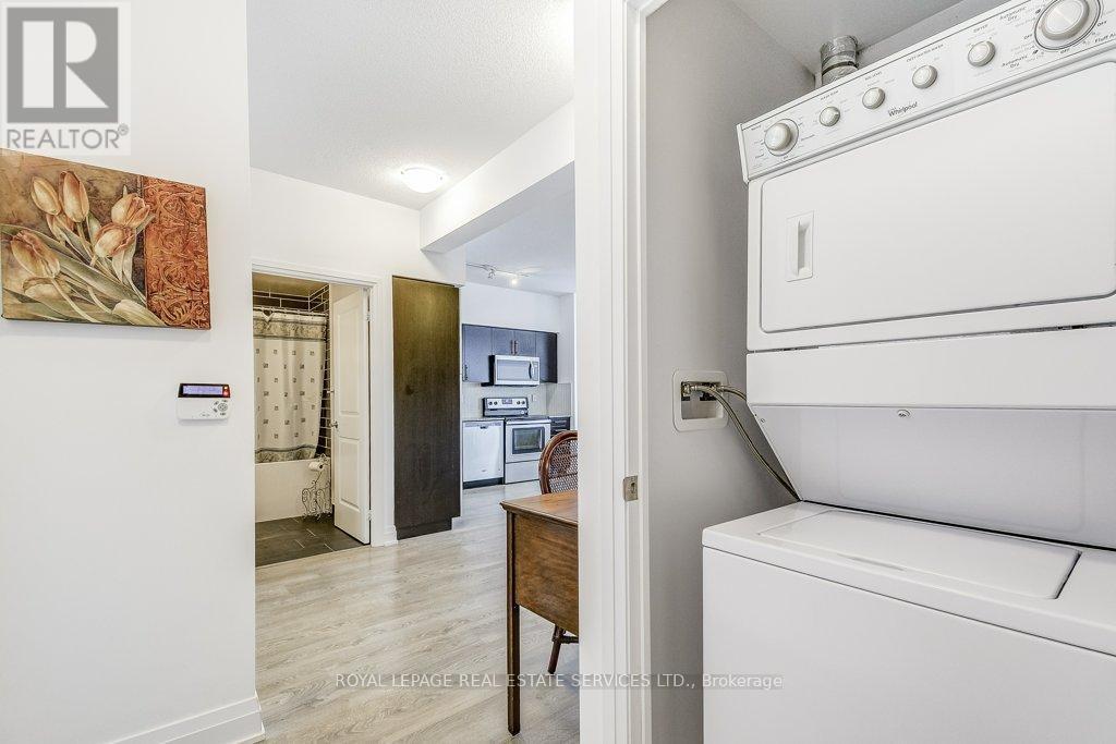 












701 - 55 SPEERS ROAD

,
Oakville,




Ontario
L6K0H9

