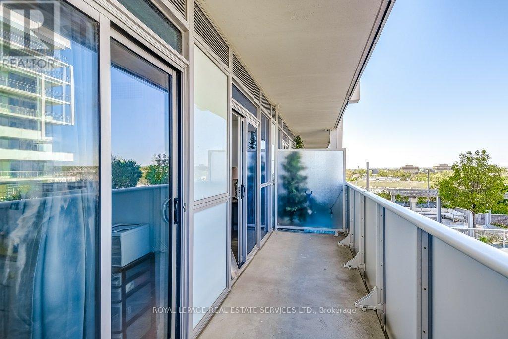 












701 - 55 SPEERS ROAD

,
Oakville,




Ontario
L6K0H9


