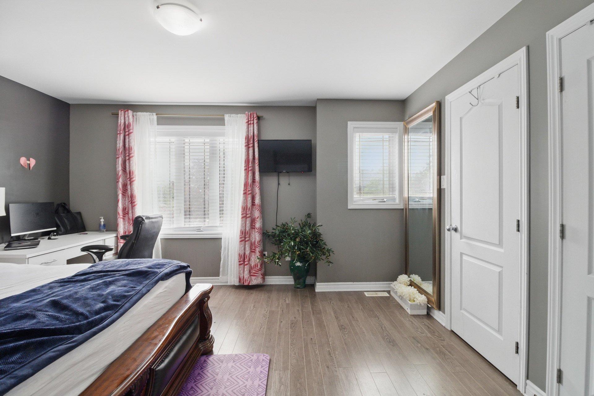 









353


Rue Jeannine-Grégoire-Ross

,
Gatineau (Gatineau),




QC
J8P0C9

