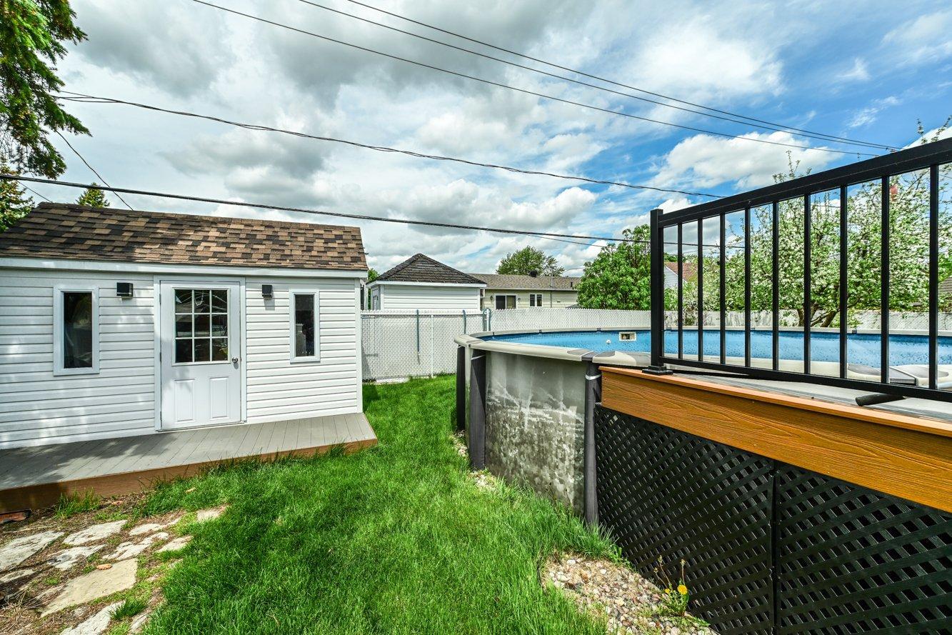 









1873


Rue De Lanaudière

,
Sainte-Julie,




QC
J3E1A3

