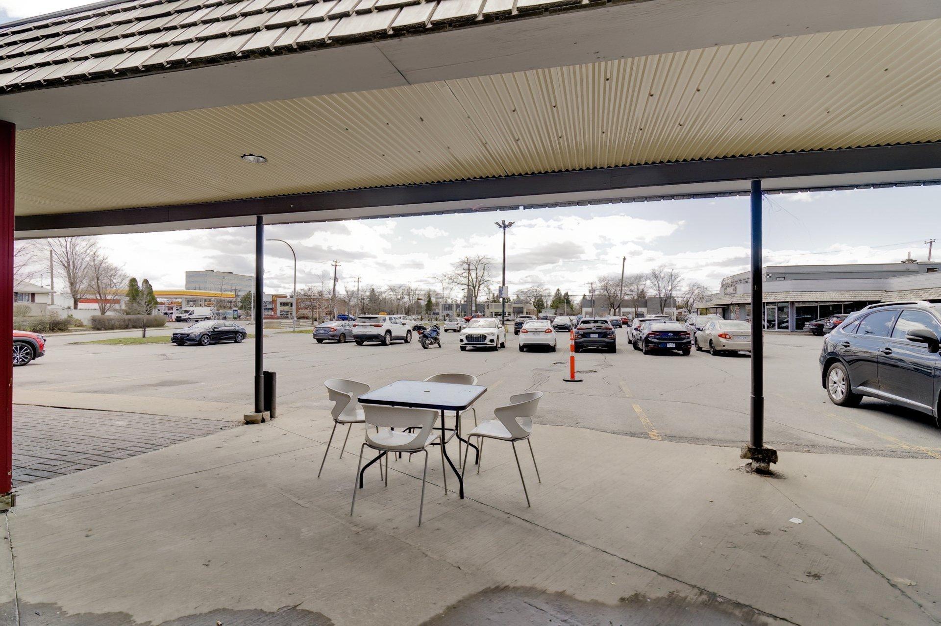 









3671


Boul. St-Jean

, A,
Dollard-des-Ormeaux,




QC
H9G1X2

