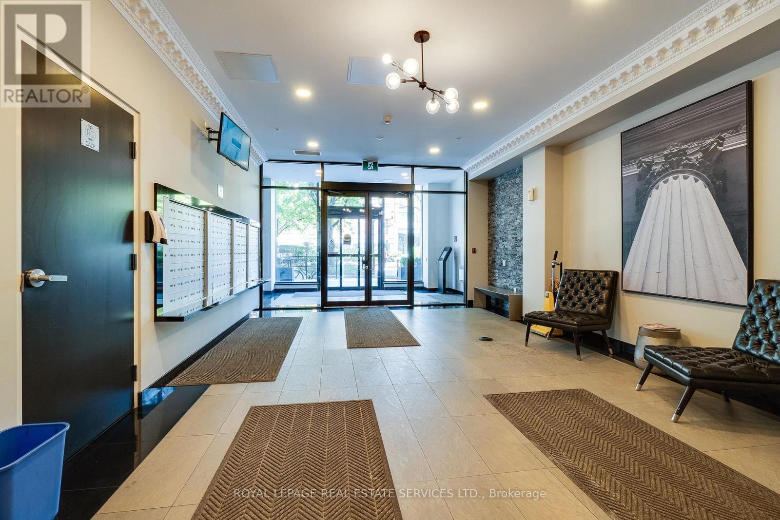 












611 - 112 KING STREET E

,
Hamilton,




Ontario
L9G3V8


