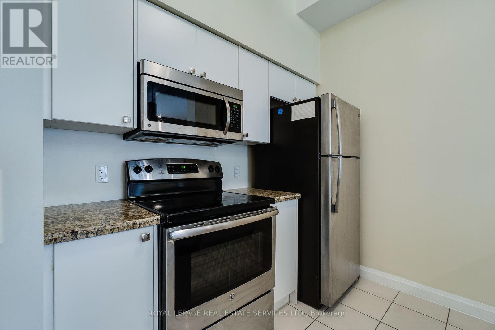 












611 - 112 KING STREET E

,
Hamilton,




Ontario
L9G3V8

