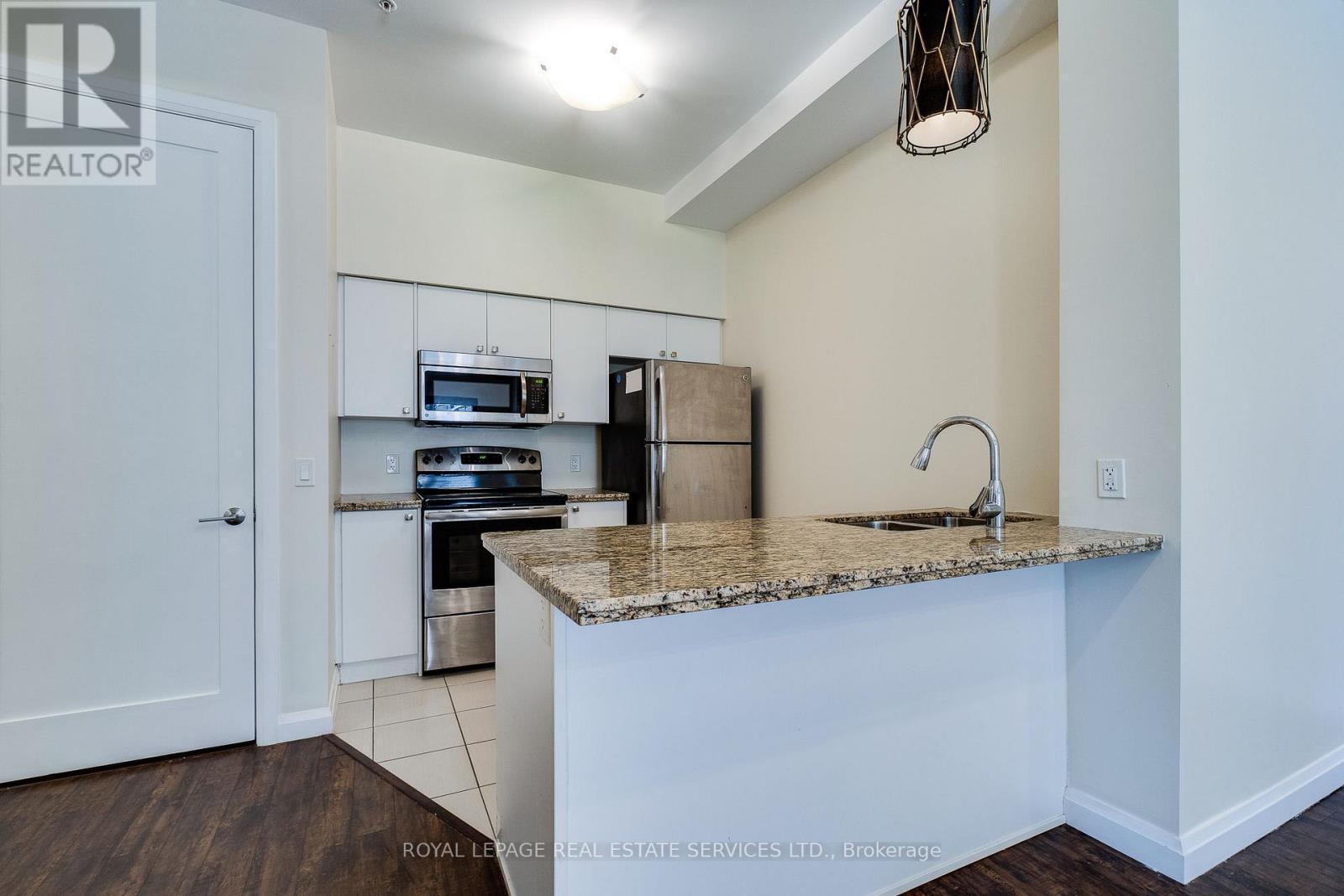 












611 - 112 KING STREET E

,
Hamilton,




Ontario
L9G3V8


