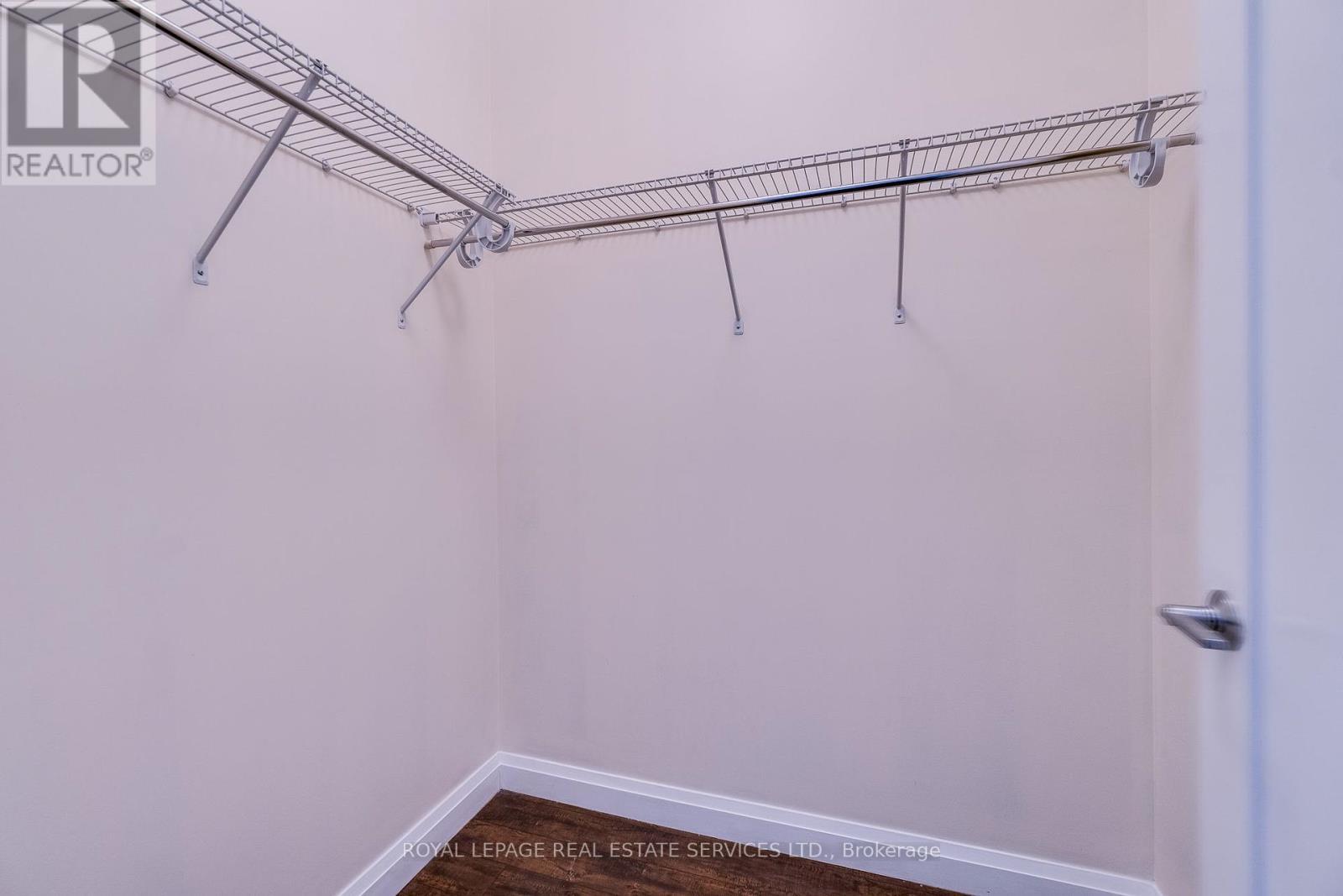 












611 - 112 KING STREET E

,
Hamilton,




Ontario
L9G3V8

