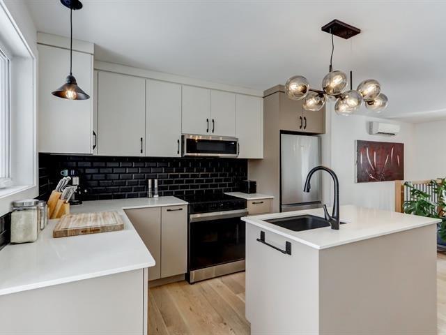 









2616


Place de Bergerac

,
Boisbriand,




QC
J7H1T6

