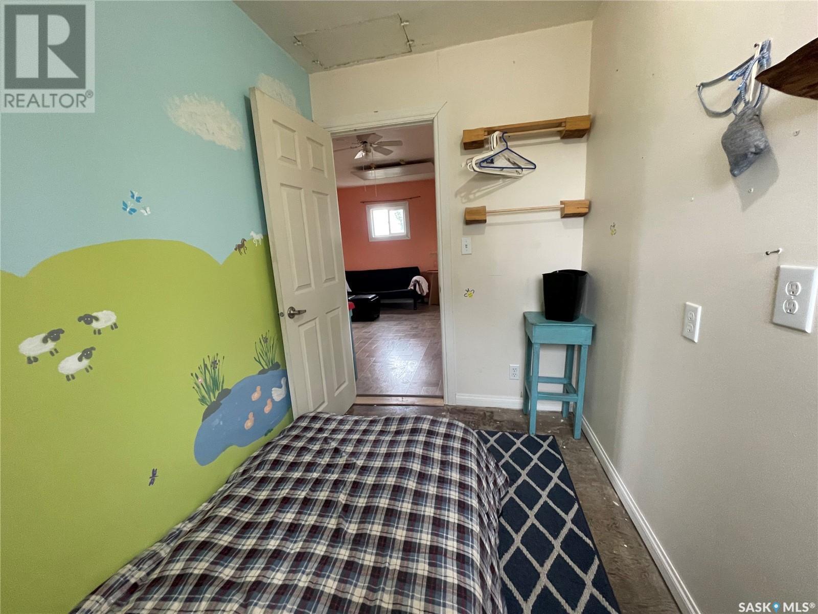












402 Railway AVENUE

,
Brock,




Saskatchewan
S0L0H0

