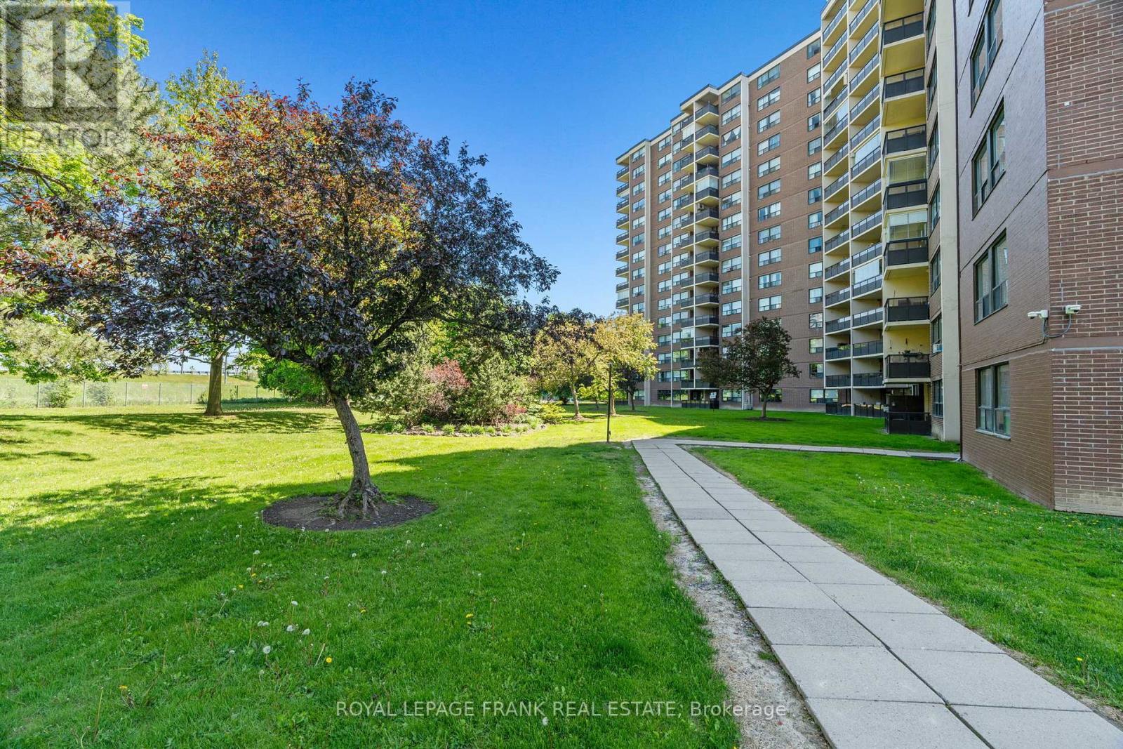 












403 - 551 THE WEST MALL

,
Toronto (Etobicoke West Mall),




Ontario
M9C1G7


