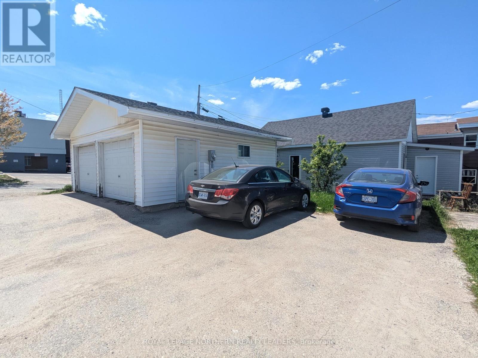 












47 BALSAM STREET N

,
Timmins (TNE - Central),




Ontario
P4N6G4

