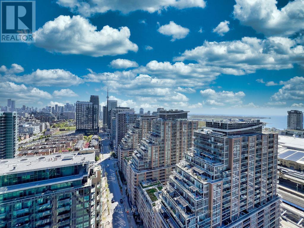 












2310 - 135 EAST LIBERTY STREET

,
Toronto,




Ontario
M6K0G7

