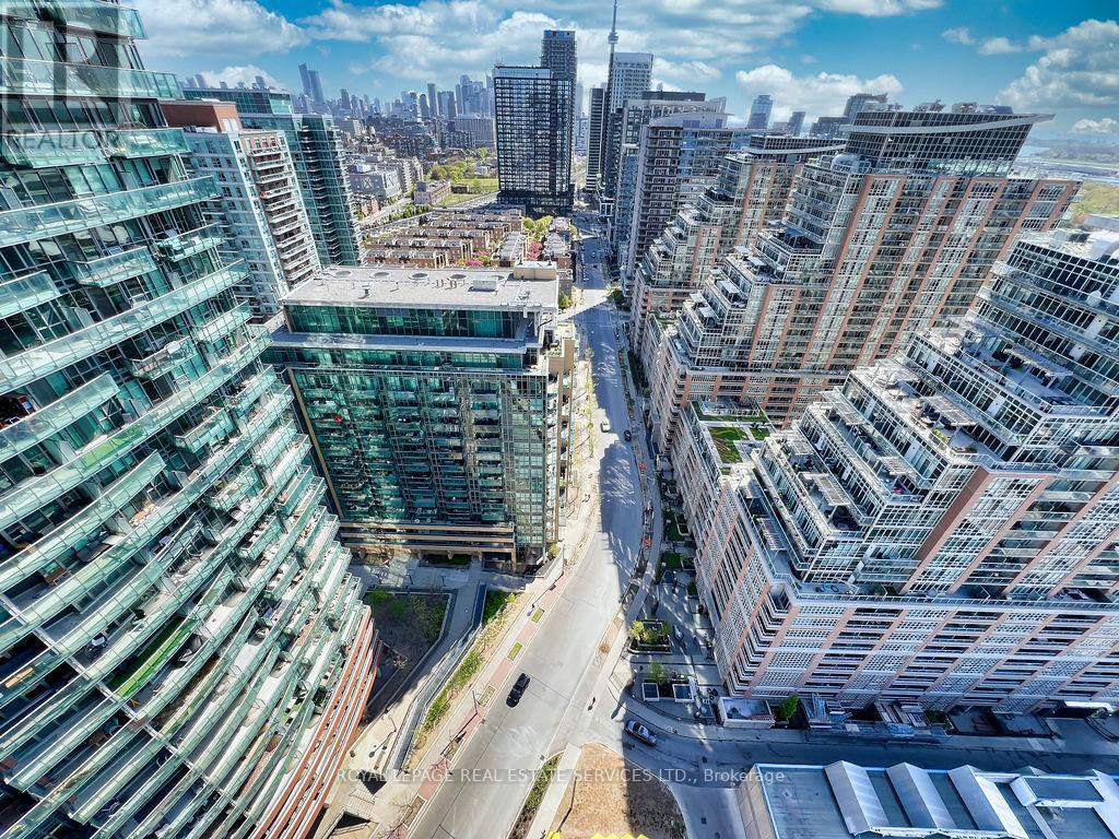 












2310 - 135 EAST LIBERTY STREET

,
Toronto,




Ontario
M6K0G7

