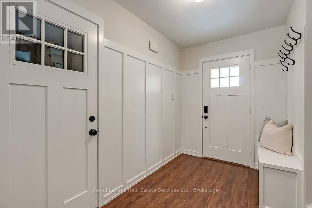 












630 OXFORD ROAD

,
Burlington (Roseland),




Ontario
L7N2R6

