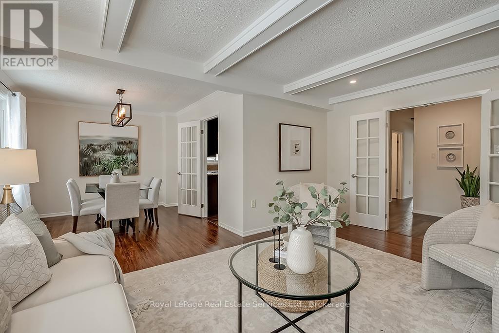 












630 OXFORD ROAD

,
Burlington (Roseland),




Ontario
L7N2R6

